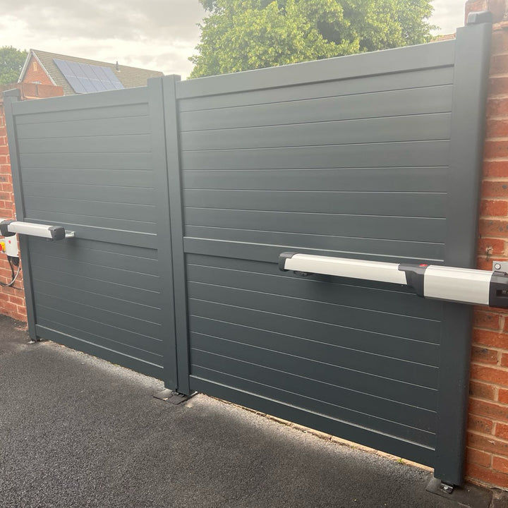 Horizontal Solid Infill Aluminium Driveway Gates