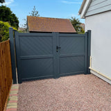 DiagonalElegance | Aluminium Full Privacy Diagonal Slat Driveway Gate